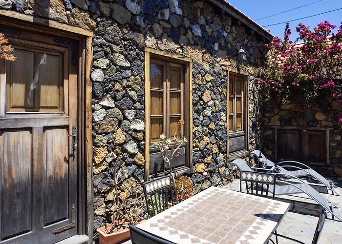 Charming Rustic House El Pinar & Wifi