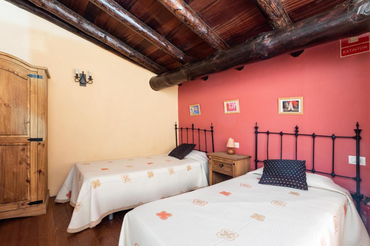 Charming Rustic House El Pinar & Wifi Landhaus *